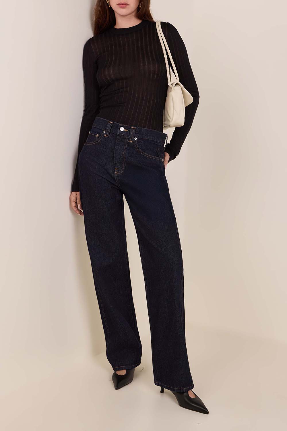 מכנסי ג'ינס בגזרה ישרה